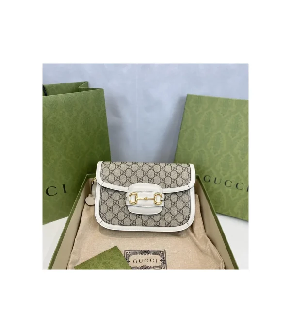 gucci-1955-horsebit-white-gg-supreme-canvas-shoulder-bag-6-a1b5e3cf4ff1.webp Gucci 1955 Horsebit White GG Supreme Canvas Shoulder Bag 25cm