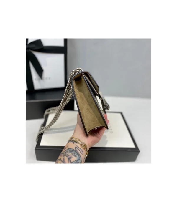 gucci-dionysus-gg-supreme-mini-bag-apricot-9-84912a3aa4c4.webp Gucci Dionysus GG Supreme Mini Bag Apricot