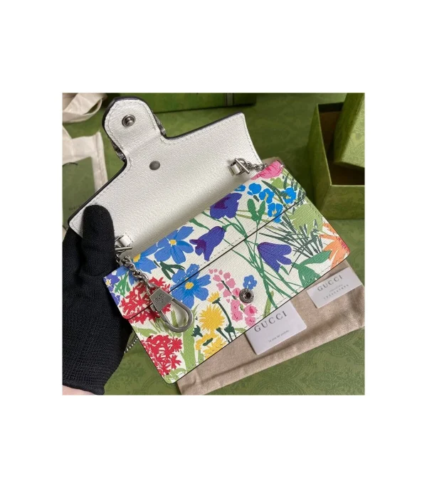 gucci-dionysus-ken-scott-print-super-mini-bag-ivory-4-26391b8054e9.webp Gucci Dionysus Ken Scott Print Super Mini Bag Ivory