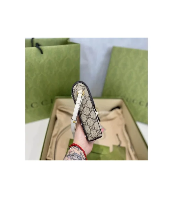 gucci-gg-supreme-horsebit-1955-mini-bag-white-13-c40a54aa9e61.webp Gucci GG Supreme Horsebit 1955 Mini Bag White