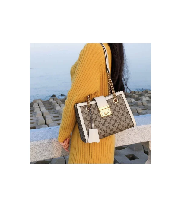gucci-gg-supreme-padlock-small-shoulder-bag-white-3-0a31a718d758.webp Gucci GG Supreme Padlock Small Shoulder Bag White