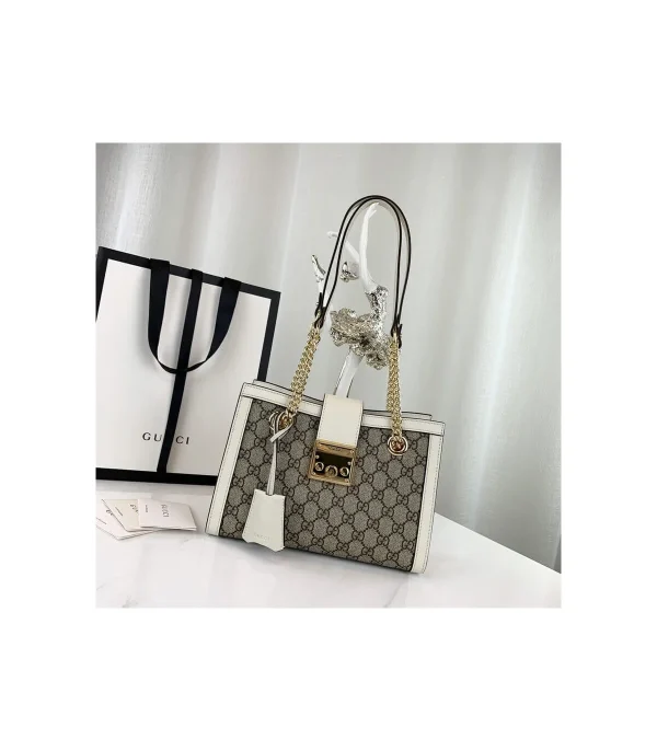 gucci-gg-supreme-padlock-small-shoulder-bag-white-4-bd03737f1586.webp Gucci GG Supreme Padlock Small Shoulder Bag White