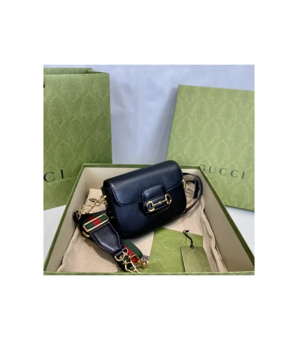gucci-horsebit-1955-mini-bag-in-black-leather-17-4f8c6be1c3ec.webp Gucci Horsebit 1955 Mini Bag in Black Leather 20.5cm/8.1in