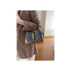 gucci-jackie-1961-mini-shoulder-bag-in-blue-jacquard-denim-2-e07f8b71d990.webp Gucci Jackie 1961 Mini Shoulder Bag in Blue Jacquard Denim 19cm