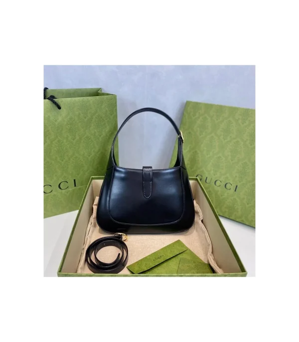gucci-jackie-1961-small-hobo-bag-in-black-leather-8-816e71393425.webp Gucci Jackie 1961 Small Hobo Bag In Black Leather 27.5cm