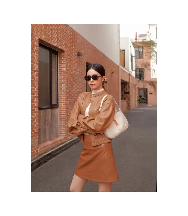 gucci-jackie-1961-small-hobo-bag-in-white-leather-3-69841da92d18.webp Gucci Jackie 1961 Small Hobo Bag In White Leather 27.5cm