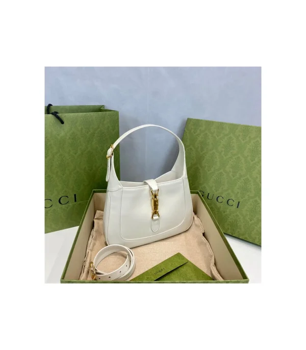 gucci-jackie-1961-small-hobo-bag-in-white-leather-9-769b5013c659.webp Gucci Jackie 1961 Small Hobo Bag In White Leather 27.5cm