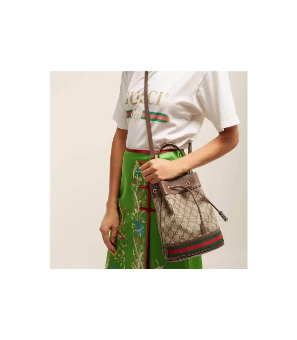 gucci-ophidia-small-gg-bucket-bag-1-d2f8591abc21.webp Gucci Ophidia Small GG Bucket Bag