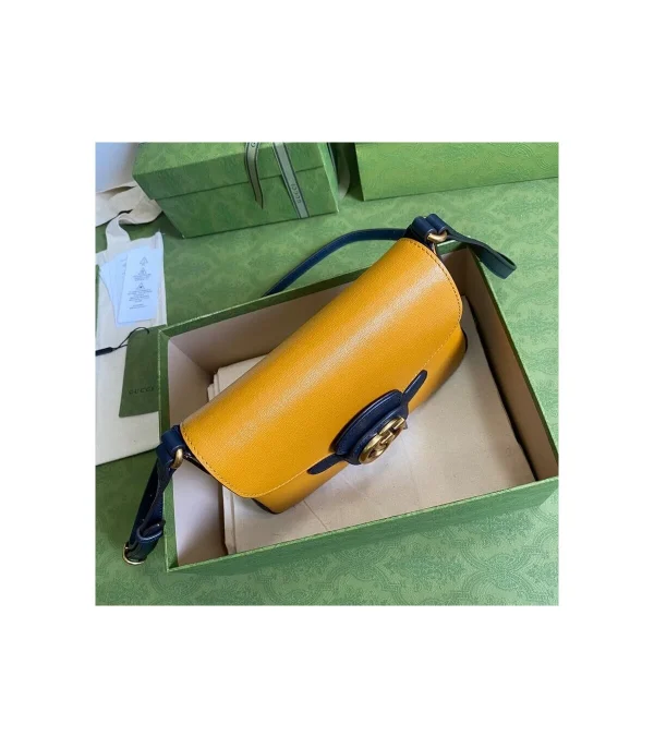 gucci-small-messenger-bag-with-double-g-648934-5-e0737a7c4123.webp Gucci Small Messenger Bag with Double G 648934
