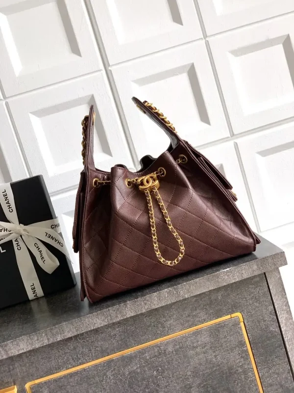 image-2026-08-14T140423.578-055b3c620ab3.webp Chanel 25 Small Size Handbag Calfskin With Grain Effect & Gold Metallic Brown 30cm/11.8in AS5293
