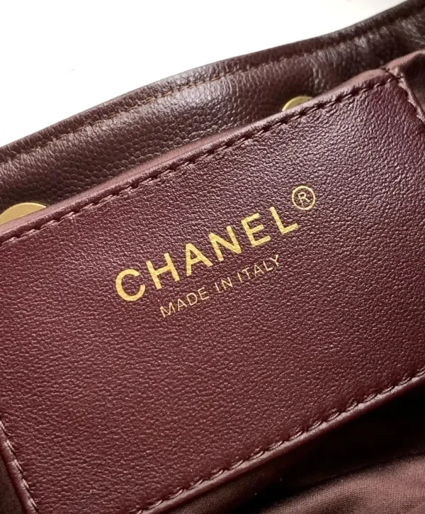 image-2026-08-14T140444.622-d0c0fb2d0d71.webp Chanel 25 Small Size Handbag Calfskin With Grain Effect & Gold Metallic Brown 30cm/11.8in AS5293
