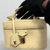 image-63-afee5901158d.webp Louis Vuitton Vanity Chain Pouch 19cm M29051
