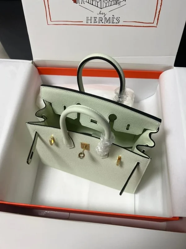 img_8367430d_20231112_i1699734369_9049_7_jpg-53b1cd8efc98.webp Hermes Birkin Sellier Vert Fizz Epsom Leather Gold Hardware