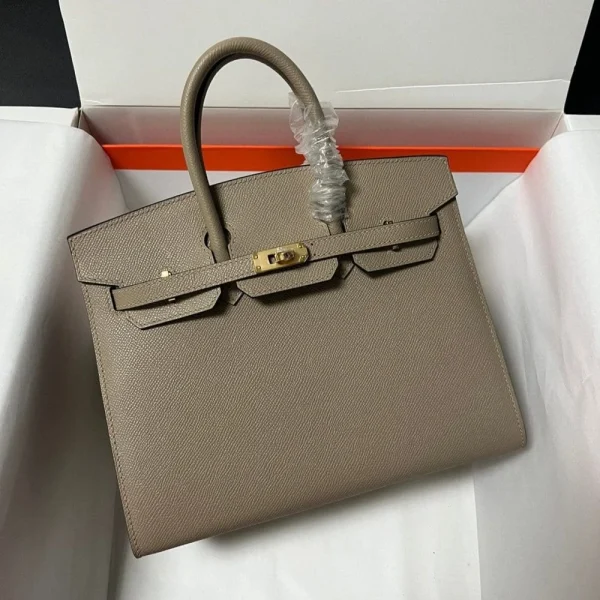img_8367430d_20231112_i1699734944_7571_0_jpg-6754b1995a21.webp Hermes Birkin Sellier Etoupe Grey Epsom Leather Gold Hardware