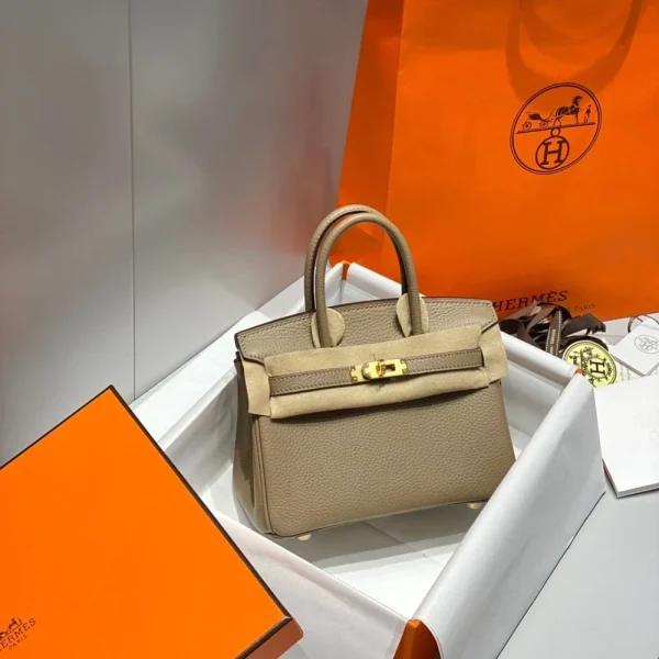 img_b17e98d7_20240902_i1725274392_9046_3_jpg-abb414147a2d.webp Hermes Birkin 20Cm Gris Tourterelle Togo Leather Gold Hardware