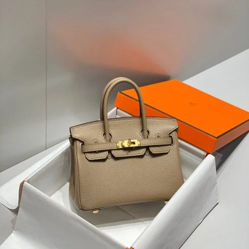 img_b17e98d7_20240902_i1725274392_9695_0_jpg-c94e1b8f6537.webp Hermes Birkin 20Cm Gris Tourterelle Togo Leather Gold Hardware