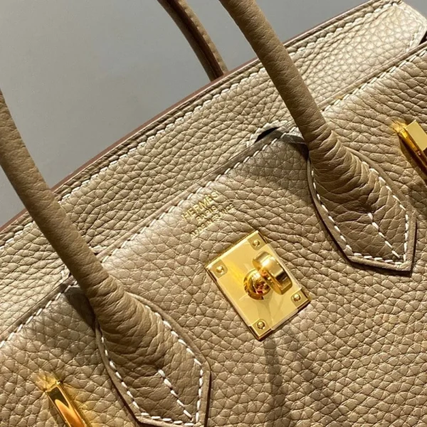 img_b17e98d7_20240902_i1725274473_3675_4_jpg-b2dce8c27162.webp Hermes Birkin 20Cm Etoupe Togo Leather Gold Hardware