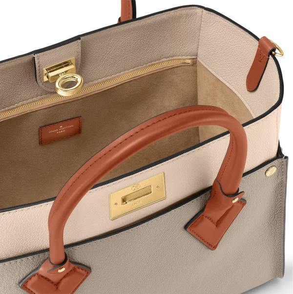 imgi_101_louis-vuitton-on-my-side-mm-M53825_PM1_Interior2-view-4ba6cb58d664.webp Louis Vuitton On My Side MM M53825, Designer Handbags, Womens Purse, luxury bags