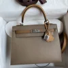 imgi_21_236431ec-7b75d3451de4.webp Hermes Kelly 25 Bag In Greige Epsom Leather For Women 25cm/10in
