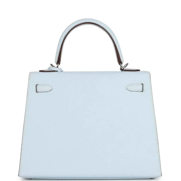 imgi_32_H-K-121522-5-VP-04-84f0b2a1eda7.webp Hermes Kelly 25 Bag In Mist Blue Epsom Leather For Women 25cm/10in