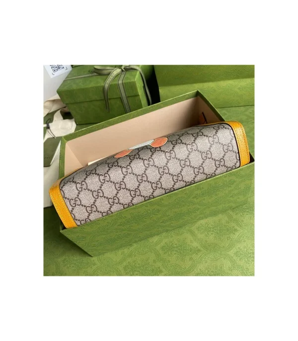 kai-x-gucci-pouch-4-711a2402b1e8.webp KAI x Gucci Pouch
