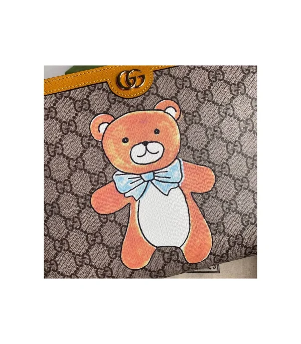 kai-x-gucci-pouch-6-a8bf351e8ab6.webp KAI x Gucci Pouch