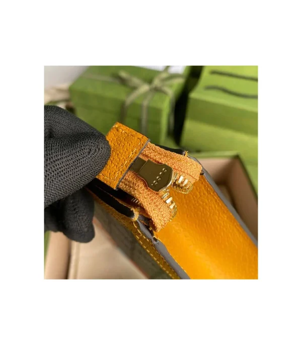kai-x-gucci-pouch-9-9d812ca5d00a.webp KAI x Gucci Pouch