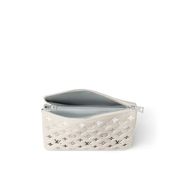 louis-vuitton-coussin-pm-M11986_PM1_Interior_20view-a437f67222e9.webp Louis Vuitton Coussin PM Bag Cream 26cm/10.2in M11986, Designer Handbags, Womens Purse, luxury bags