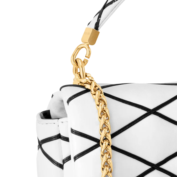 louis-vuitton-go-14-mm-M22890_PM1_Closeup-view-82a9847a95d3.webp GO-14 MM