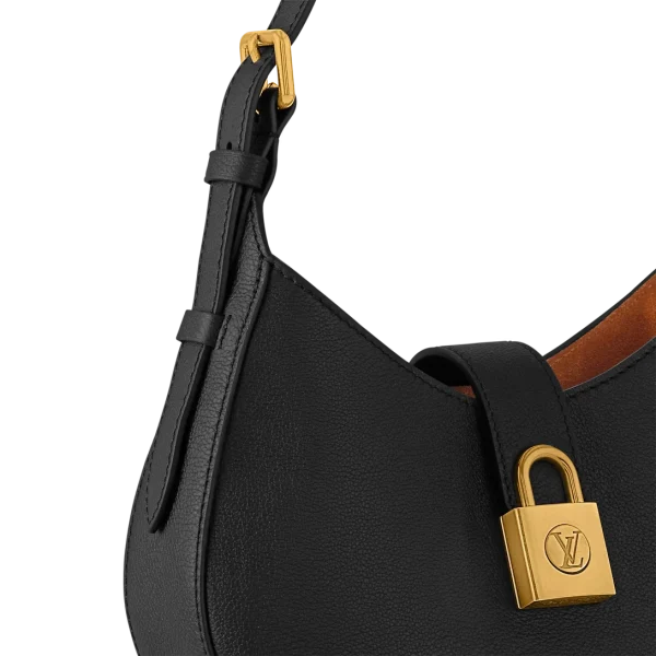 louis-vuitton-low-key-shoulder-bag-M24611_PM1_Closeup-view-2fd9a16a6de9.webp Low Key Shoulder Bag
