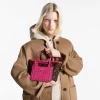 louis-vuitton-neverfull-bandouliere-inside-out-bb-M12106_PM1_Cropped_20worn_20view-e6333b6ecb50.webp Louis Vuitton Neverfull Bandoulire Inside Out BB Rose Pondichery Cowhide 26.5cm M12106, Designer Handbags, Womens Purse, luxury bags