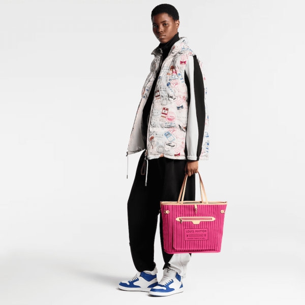 louis-vuitton-neverfull-bandouliere-inside-out-mm-M12257_PM1_Ambiance_20view-30262d218430.webp Louis Vuitton LV Neverfull Bandoulire Inside Out Mm Rose 31Cm M12257, Designer Handbags, Womens Purse, luxury bags