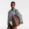 louis-vuitton-neverfull-gm-N40597_PM1_Cropped_20worn_20view-37dc3ce95062.webp Louis Vuitton Neverfull GM Tote Bag Damier Ebene Canvas Cerise Red 39cm N40597, Designer Handbags, Womens Purse, luxury bags