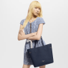 louis-vuitton-neverfull-inside-out-mm-M14994_PM1_Worn_20view-c6d923bd36dd.webp Louis Vuitton Neverfull Inside Out MM Medium Navy Tote Bag 31cm/12.2in M14904, Designer Handbags, Womens Purse, luxury bags