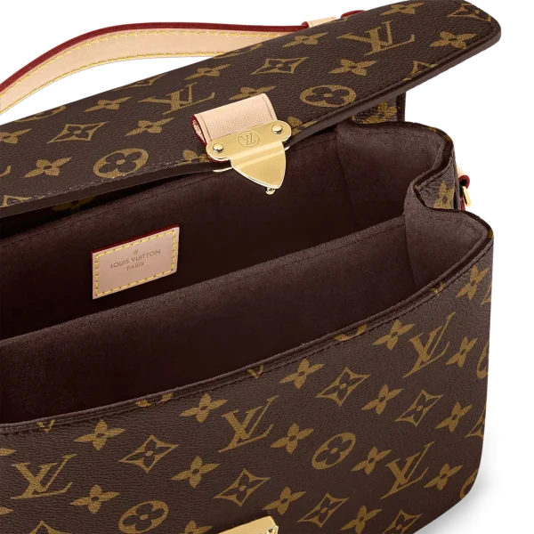 louis-vuitton-pochette-metis-M44875_PM1_Interior2_20view-14c2f7cdb4c7.webp Louis Vuitton Louis Vuitton Pochette Mtis 25cm, Designer Handbags, Womens Purse, luxury bags