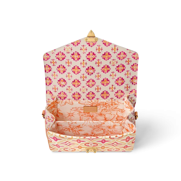 louis-vuitton-pochette-metis-bag-M11461_PM1_Interior-view-ecc24018e10c.webp Pochette Métis Bag