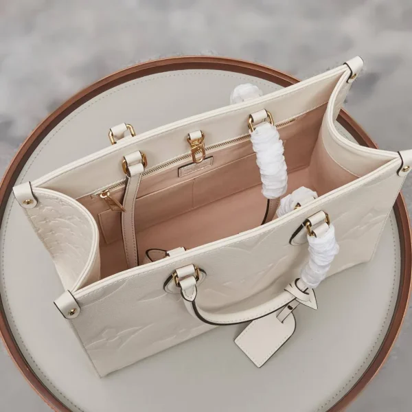 photo_7_2025-06-19_08-43-48-596eadcc3001.webp Louis Vuitton LV Onthego MM Tote Bag Monogram Beige 35cm M46531, Designer Handbags, Womens Purse, luxury bags